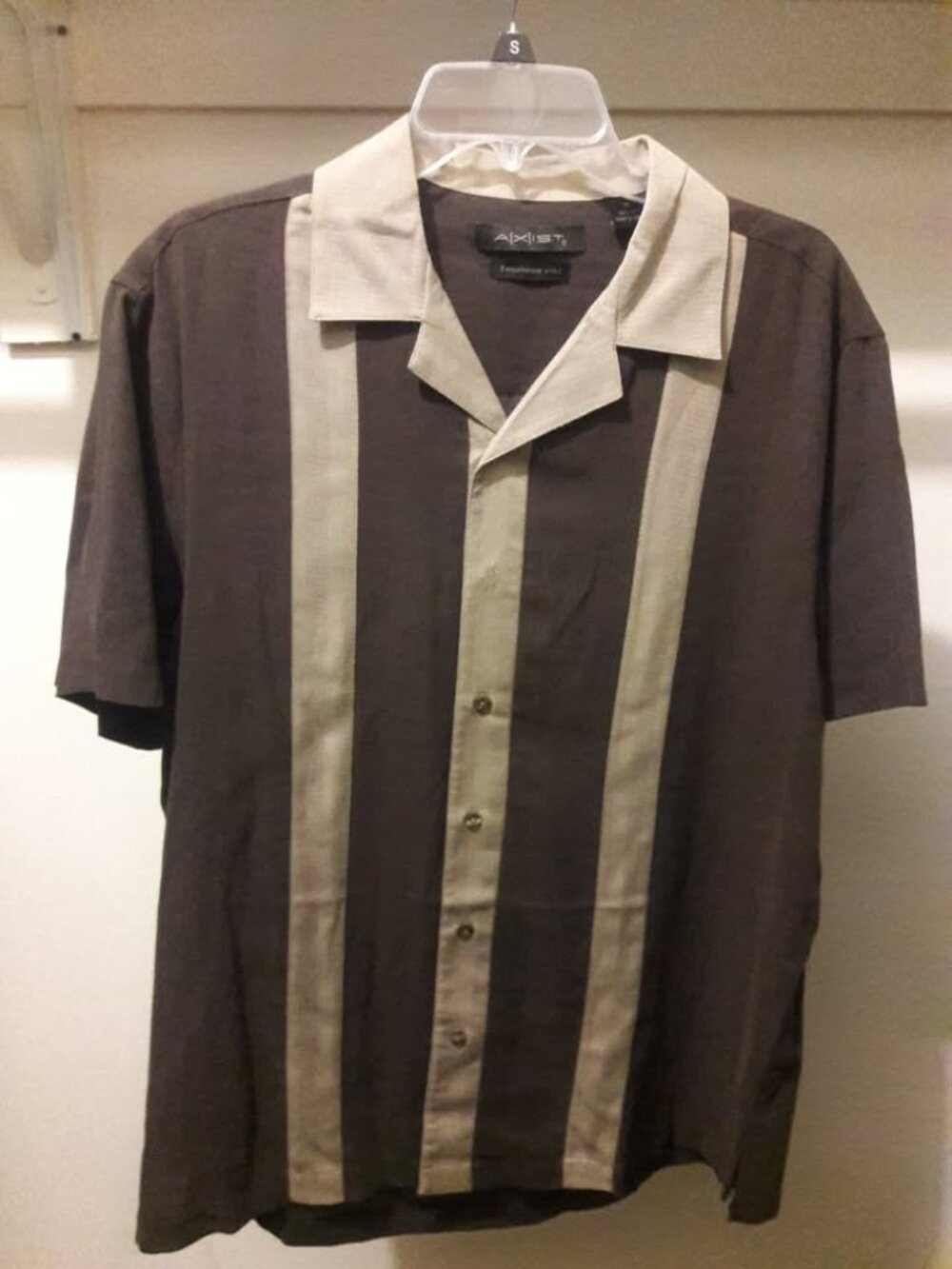 Axist Men's 100% Silk Button Down Casual Dress Shirt - Size M